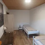 Reihenendhaus Bei Nuernberg シャレー *