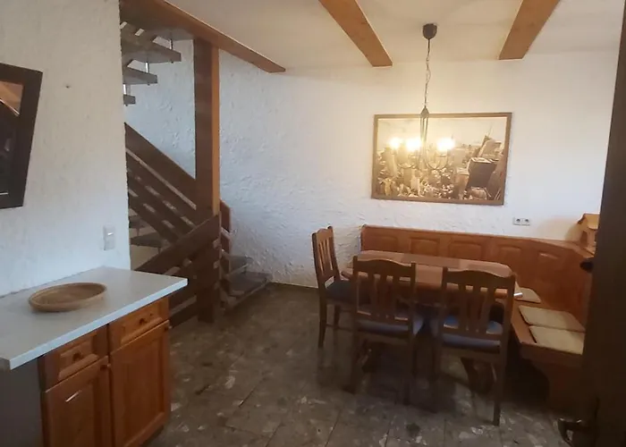 Reihenendhaus Bei Nuernberg * Petersaurach