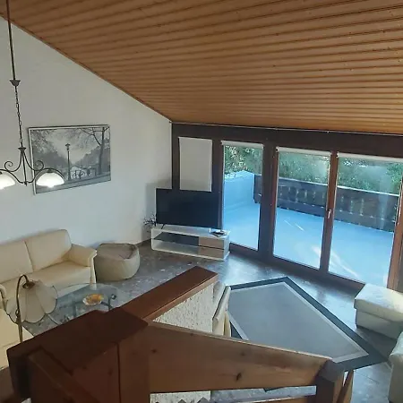 Domek alpejski Reihenendhaus Bei Nuernberg *